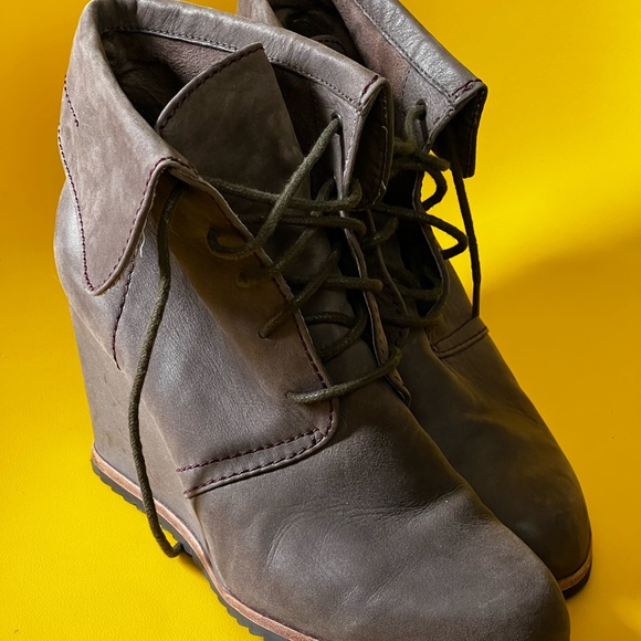 39 8.5 Biala NORDSTROM leather ankle booties wedge shoes lace-up tie boots - Picture 6 of 9